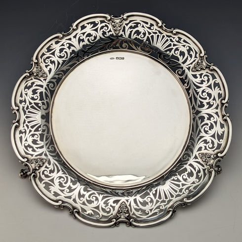 1905年 英国アンティーク 純銀製 ピアス装飾サルヴァ 直径26cm 484g William Mammatt